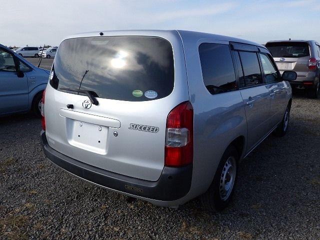 TOYOTA SUCCEED 2018/2