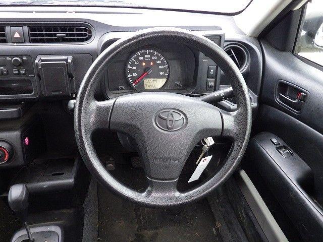 TOYOTA SUCCEED 2018/5