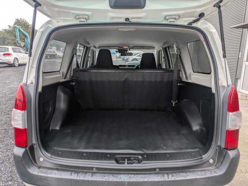 TOYOTA SUCCEED 2019/2