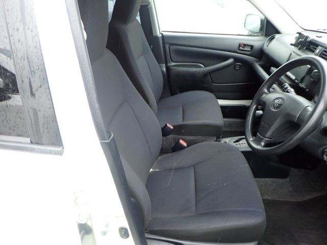 TOYOTA PROBOX VAN 2019/4