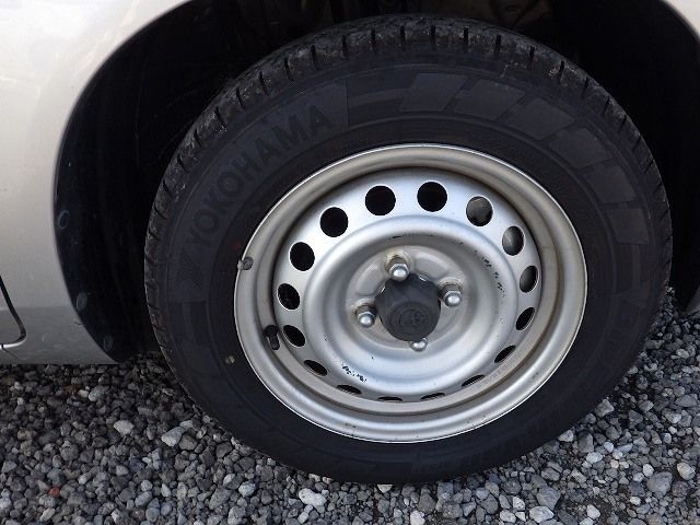 TOYOTA SUCCEED 2020/3