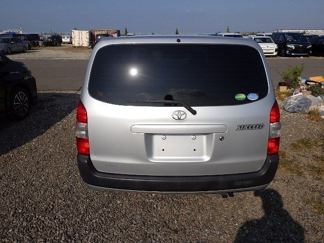 TOYOTA SUCCEED 2020/3