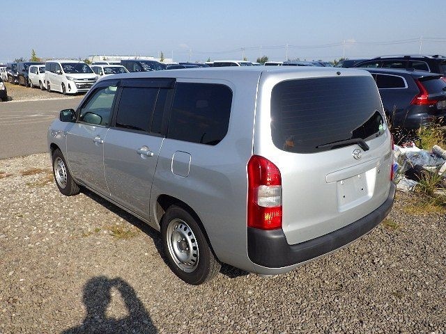 TOYOTA SUCCEED 2020/3