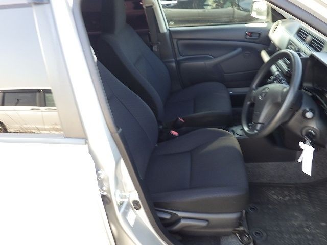 TOYOTA SUCCEED 2020/3