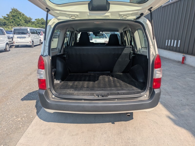 TOYOTA PROBOX VAN 2021/5