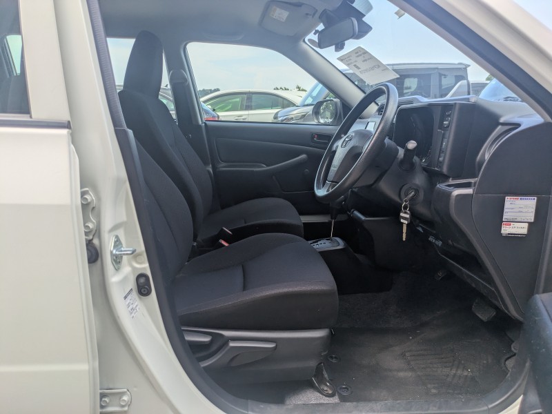 TOYOTA PROBOX VAN 2021/6