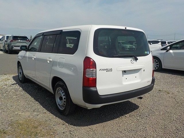 MAZDA FAMILIA 2020/6