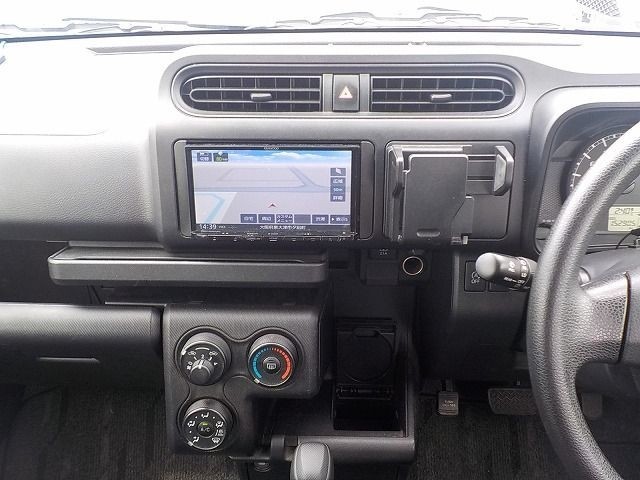 MAZDA FAMILIA 2020/6