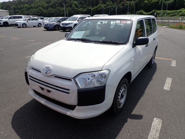 TOYOTA SUCCEED 2019/1