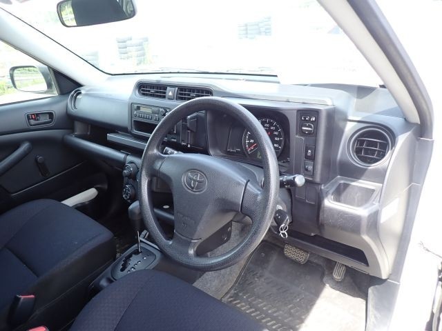 TOYOTA SUCCEED 2019/1