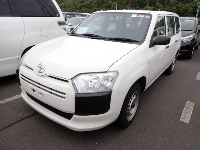 TOYOTA SUCCEED 2019/2