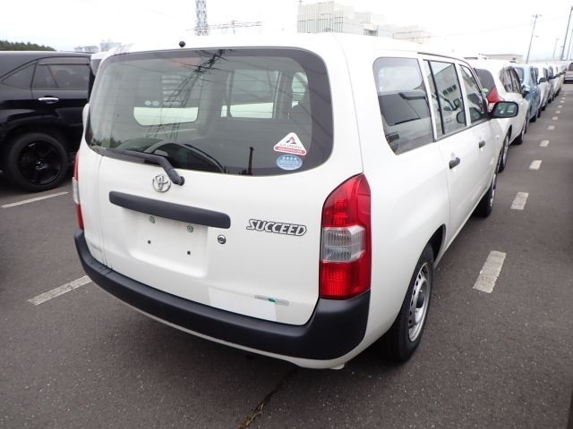 TOYOTA SUCCEED 2019/2