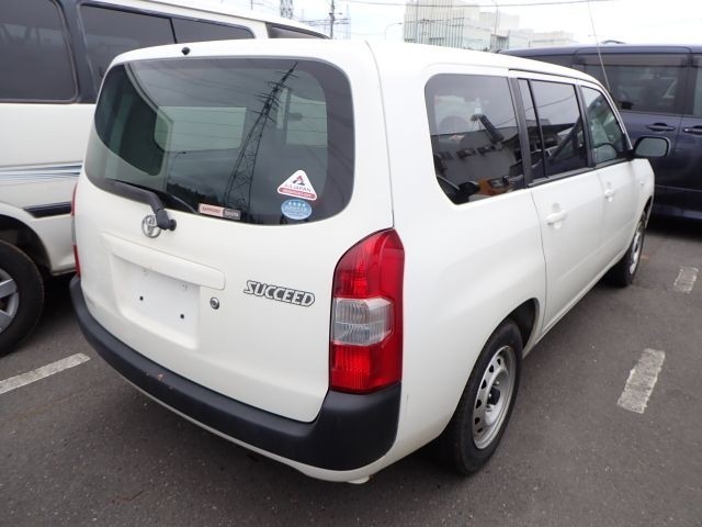 TOYOTA SUCCEED 2019/5