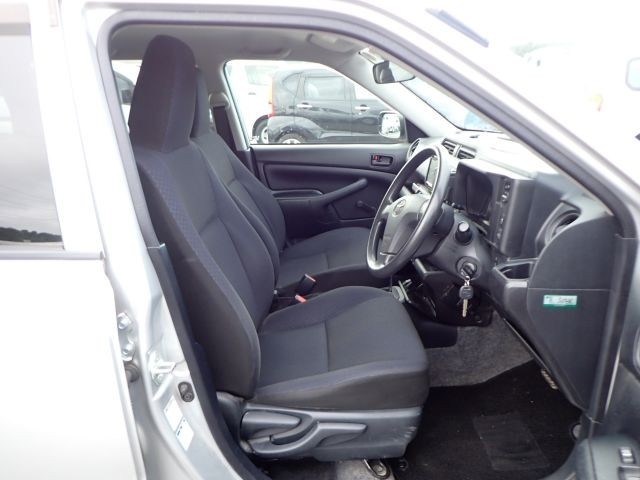 TOYOTA PROBOX VAN 2019/6