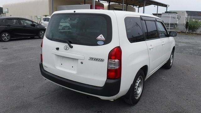 TOYOTA SUCCEED 2019/5
