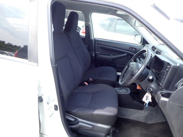 TOYOTA PROBOX VAN 2019/6