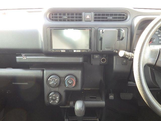 TOYOTA SUCCEED 2019/8