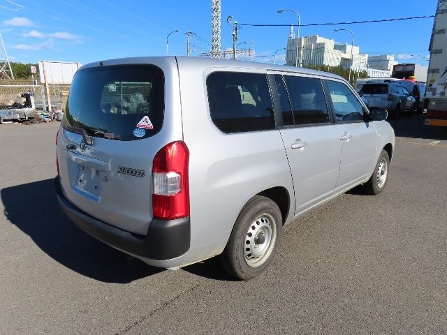 TOYOTA SUCCEED 2020/5