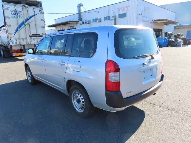 TOYOTA SUCCEED 2020/5