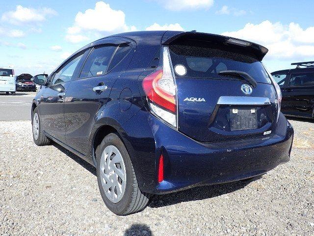 TOYOTA AQUA 2018/3