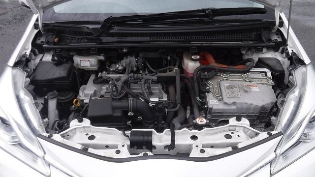 TOYOTA VITZ 2019/3