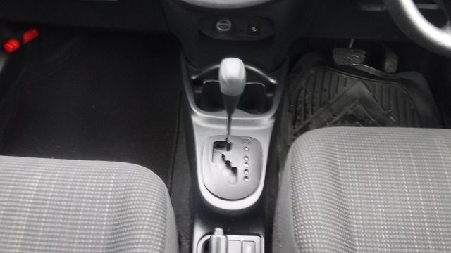 TOYOTA VITZ 2019/3