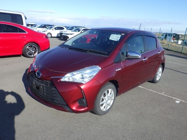 TOYOTA VITZ 2019/5