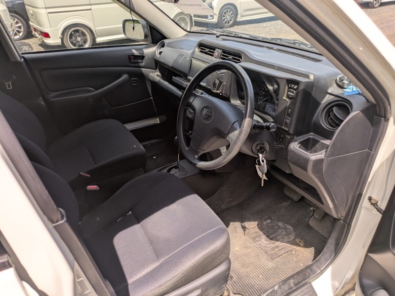 TOYOTA PROBOX VAN 2019/11