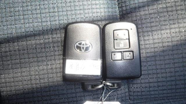 TOYOTA SIENTA 2018/8