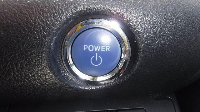 TOYOTA SIENTA 2018/8