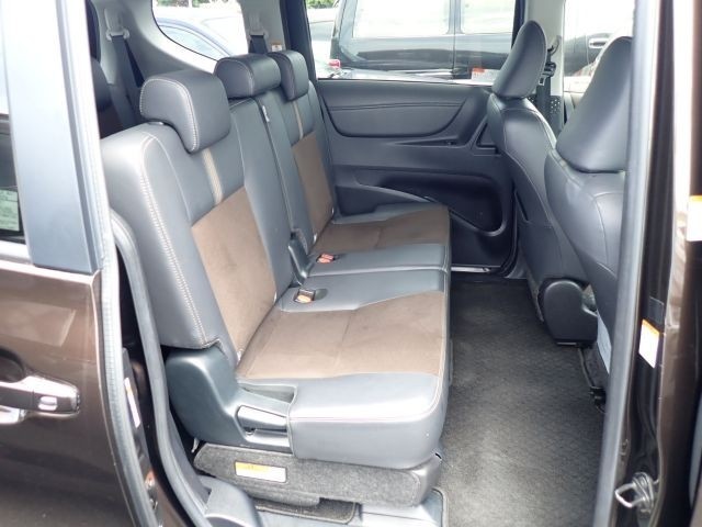 TOYOTA SIENTA 2019/3