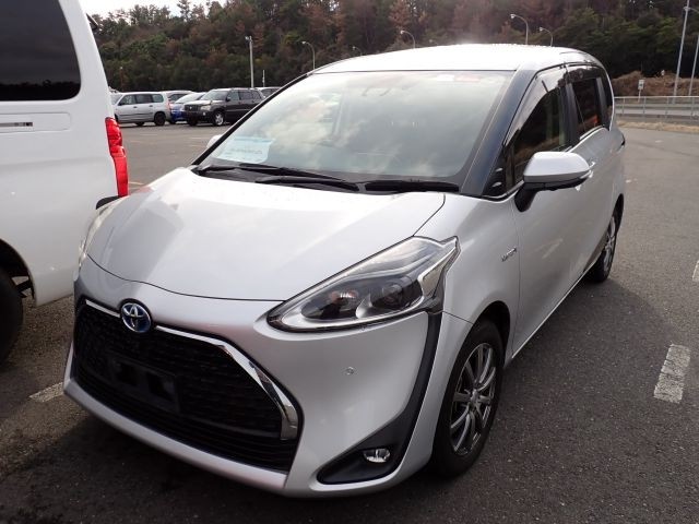TOYOTA SIENTA 2019/3