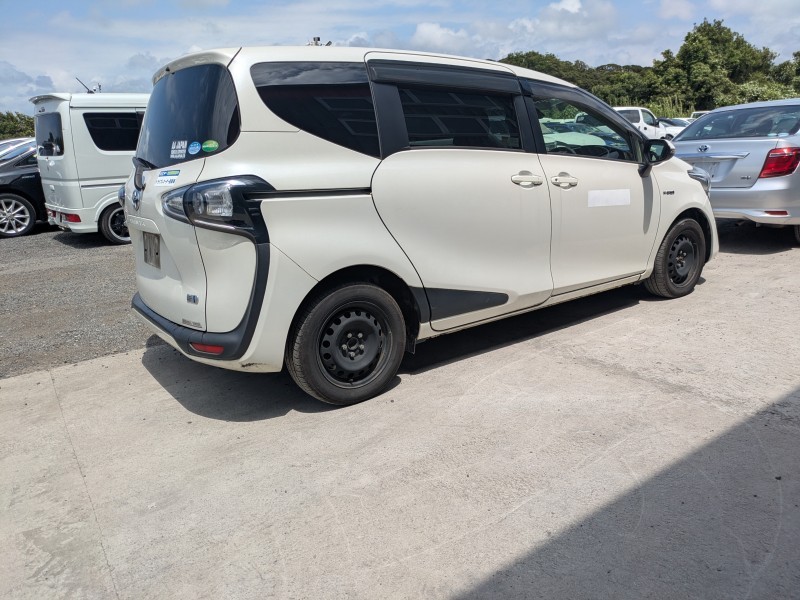 TOYOTA SIENTA 2019/7