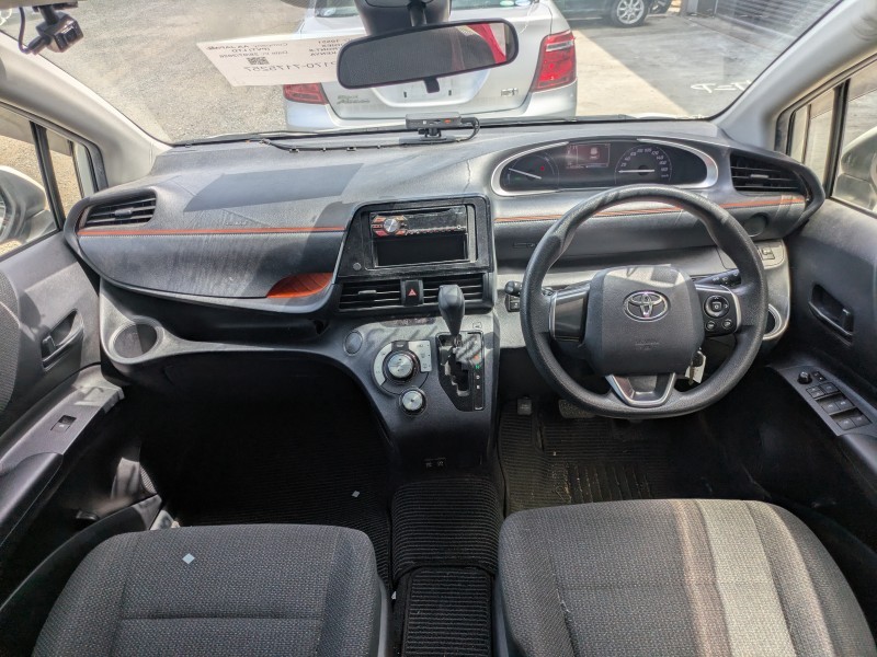 TOYOTA SIENTA 2019/7