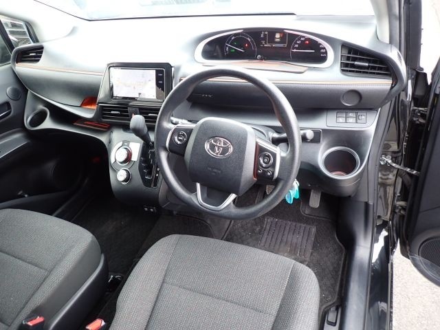 TOYOTA SIENTA 2020/8