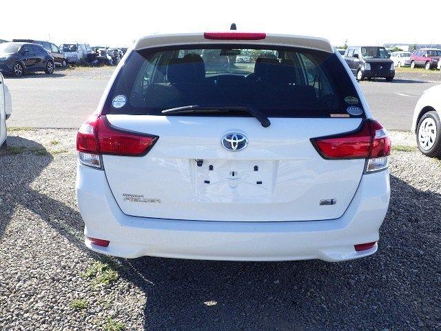 TOYOTA COROLLA FIELDER 2018/1