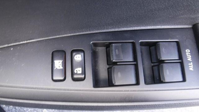 TOYOTA COROLLA FIELDER 2018/6