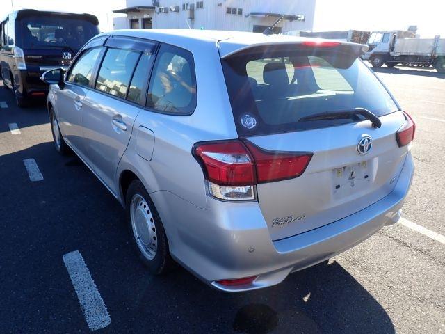 TOYOTA COROLLA FIELDER 2018/6