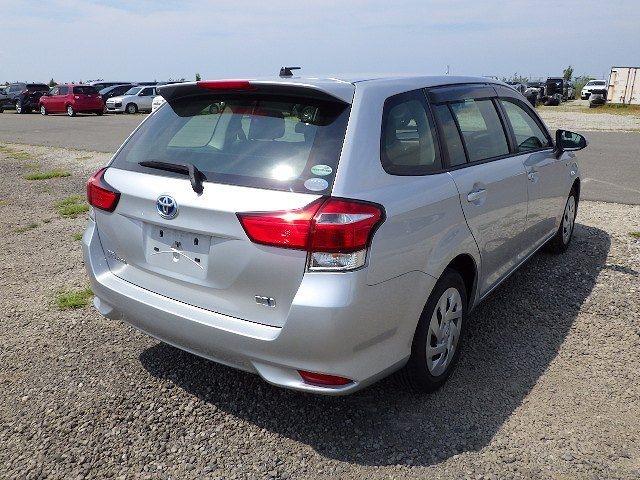 TOYOTA COROLLA FIELDER 2018/8