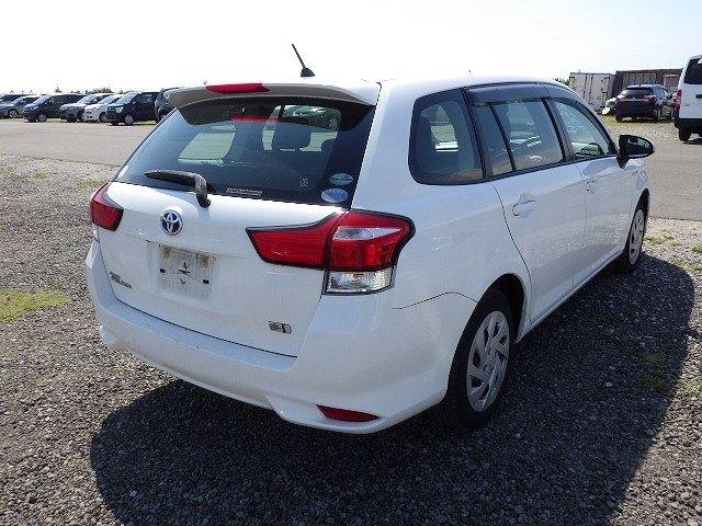 TOYOTA COROLLA FIELDER 2018/7