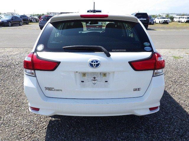 TOYOTA COROLLA FIELDER 2018/7