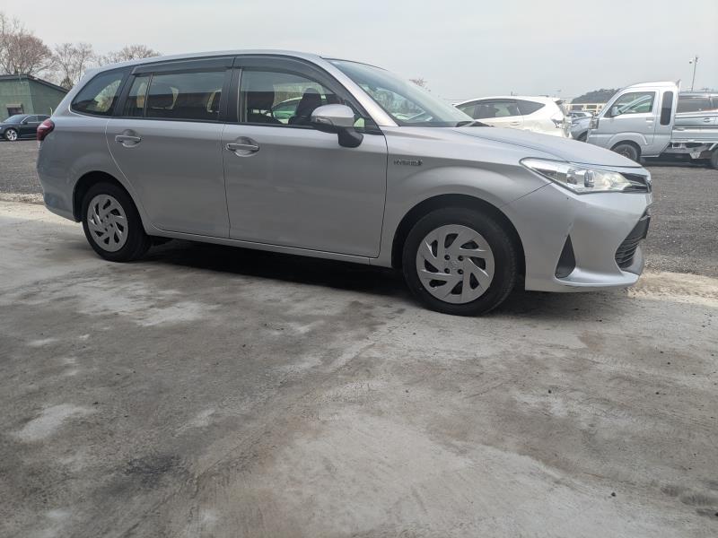 TOYOTA COROLLA FIELDER 2018/8