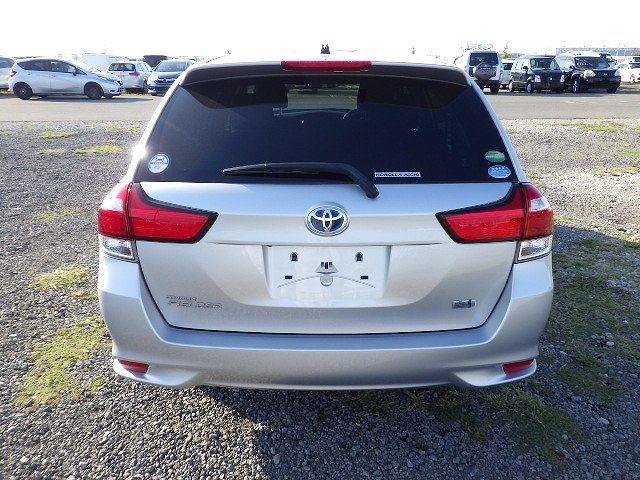 TOYOTA COROLLA FIELDER 2018/7