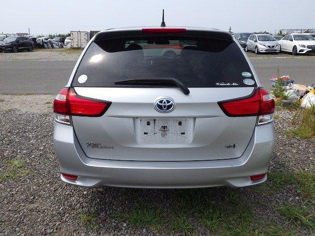 TOYOTA COROLLA FIELDER 2018/8