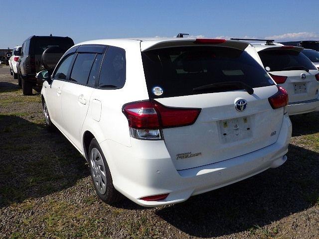 TOYOTA COROLLA FIELDER 2018/9