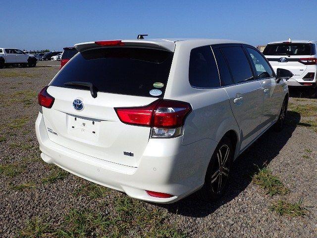 TOYOTA COROLLA FIELDER 2018/9