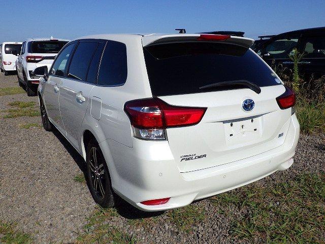 TOYOTA COROLLA FIELDER 2018/9