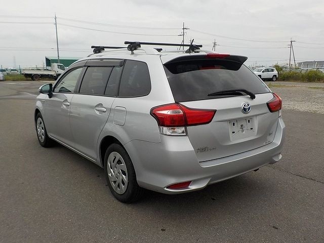 TOYOTA COROLLA FIELDER 2019/5