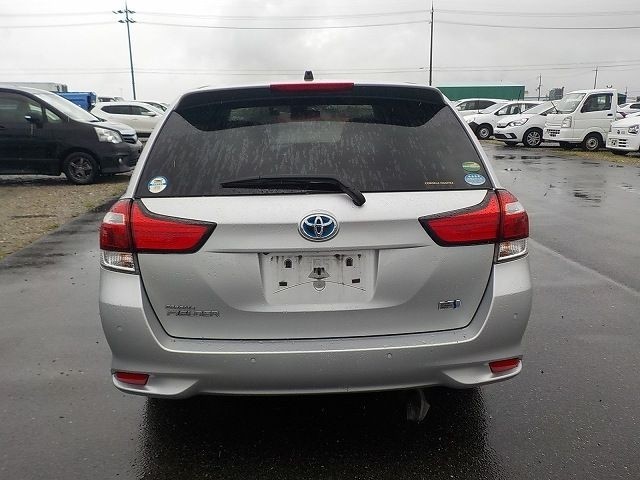 TOYOTA COROLLA FIELDER 2019/5