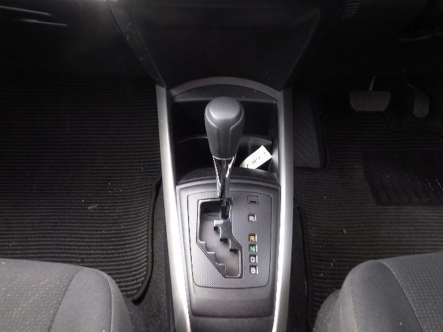 TOYOTA COROLLA FIELDER 2019/10